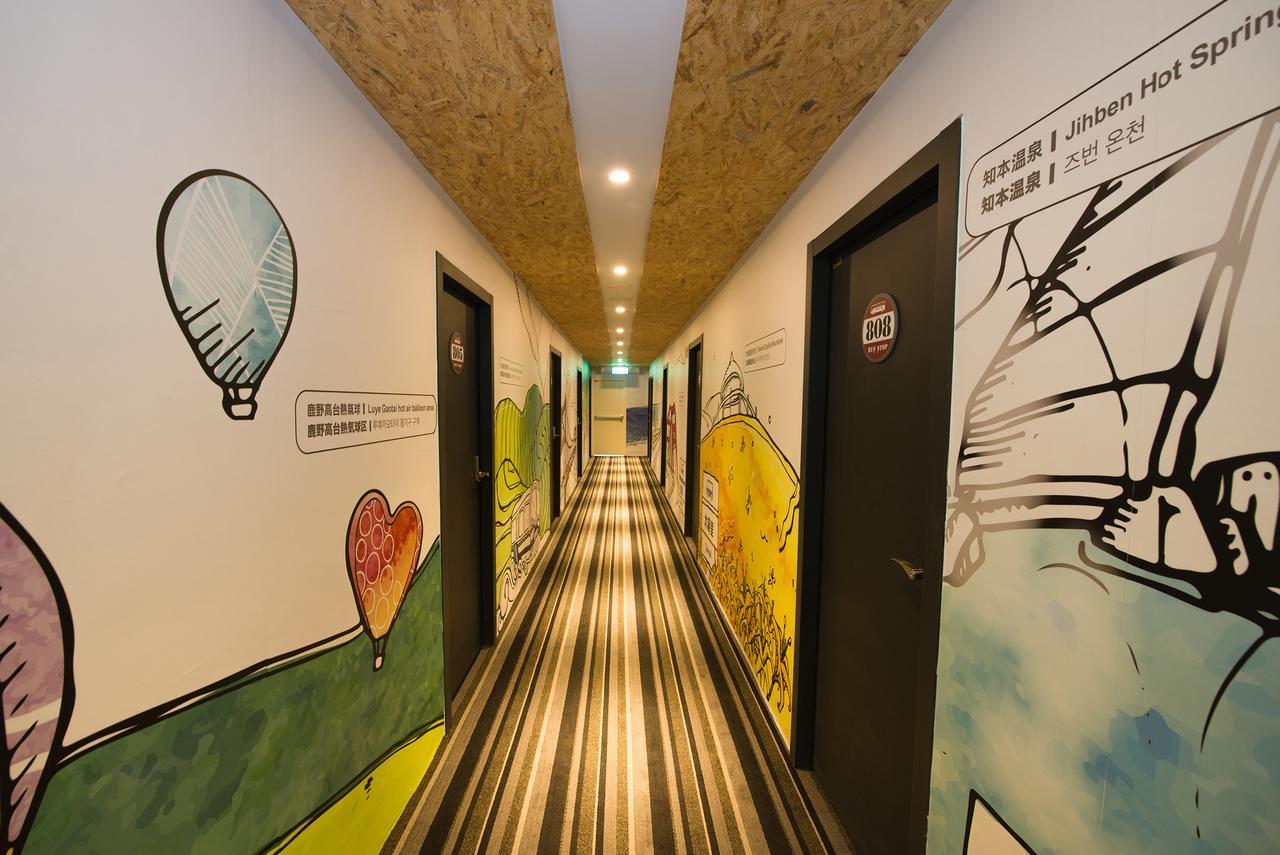 Traveller Inn Tiehua Cultural And Creative Hotel Taitung Luaran gambar
