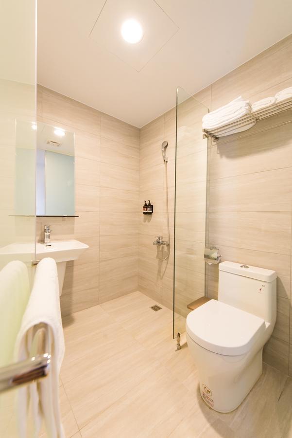 Traveller Inn Tiehua Cultural And Creative Hotel Taitung Luaran gambar