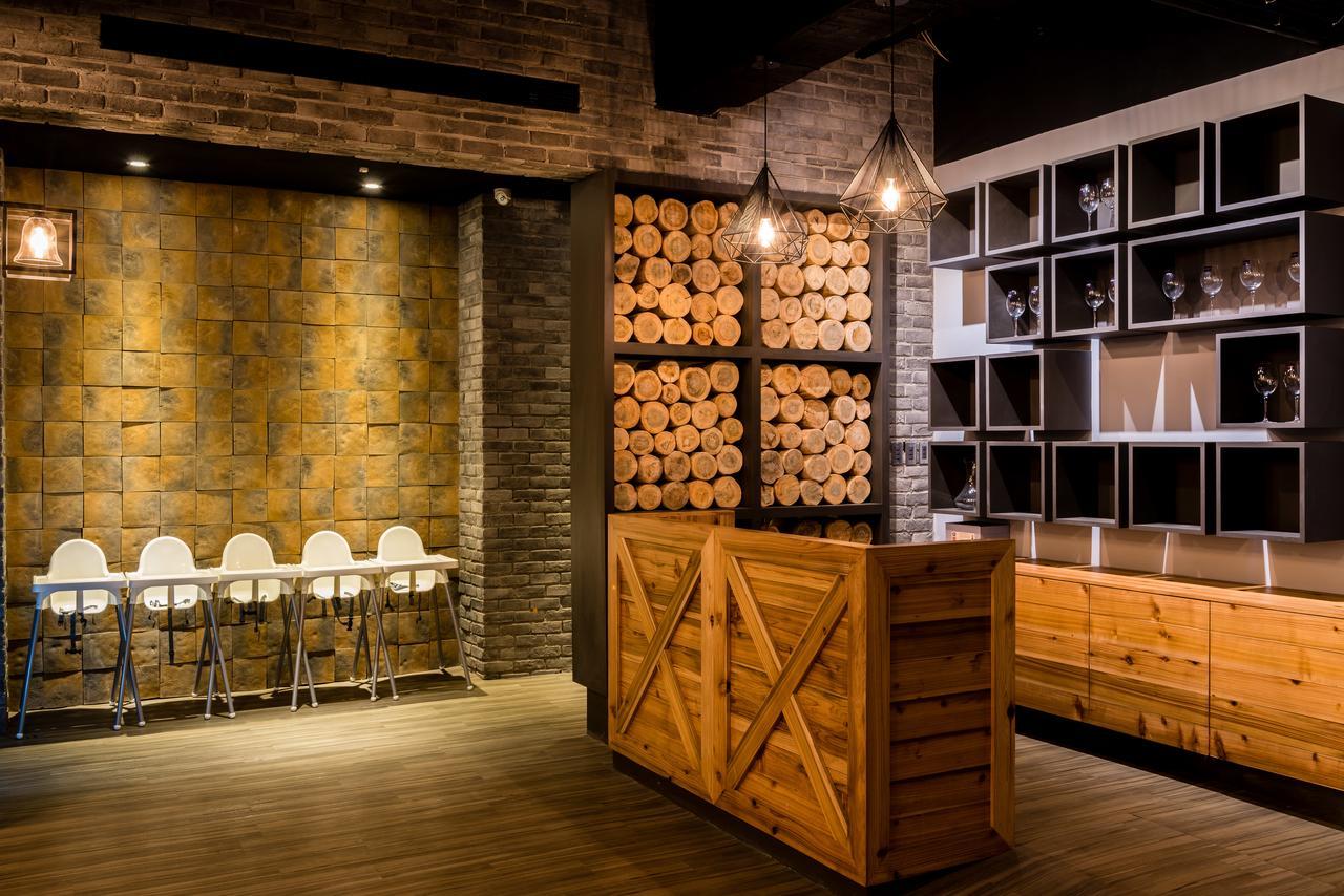 Traveller Inn Tiehua Cultural And Creative Hotel Taitung Luaran gambar