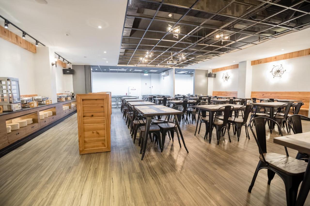 Traveller Inn Tiehua Cultural And Creative Hotel Taitung Luaran gambar